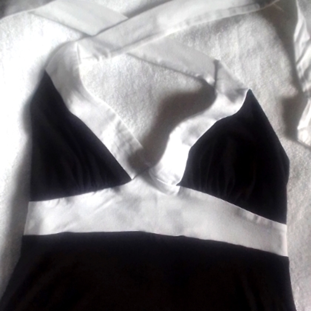 Bebe halter top